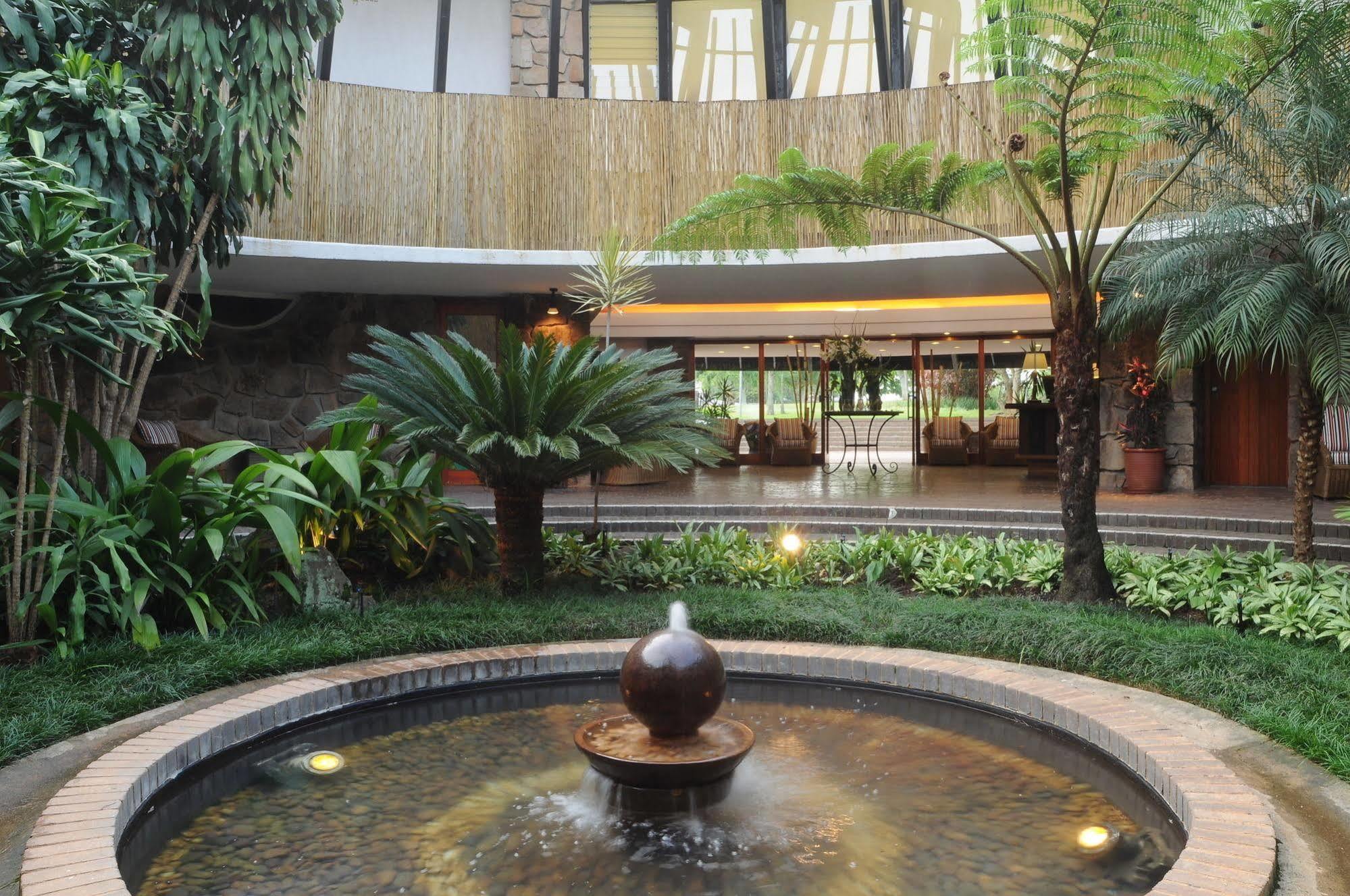 Protea Hotel Winkler White River Kültér fotó